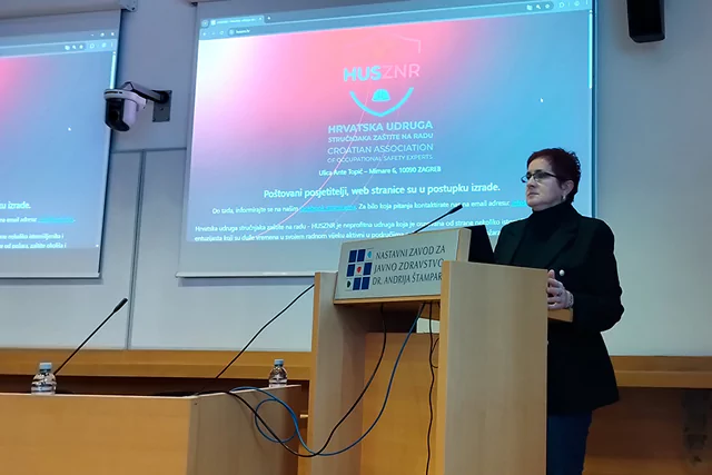 Nihada Omerdić, dipl. ing. kem. teh., moderatorica skupa i dopredsjednica udruge